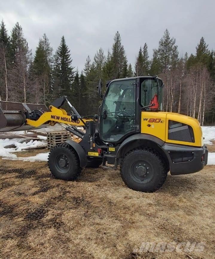 New Holland W80C Radlader
