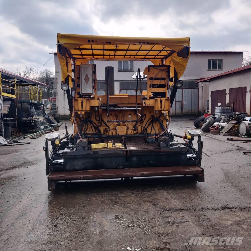 ABG Titan 325 EPM Strassenfertiger