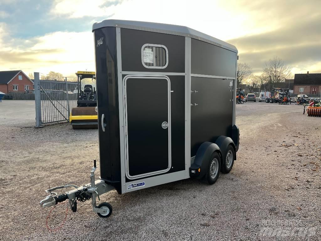 Ifor Williams HB 403 Veetransport oplegger