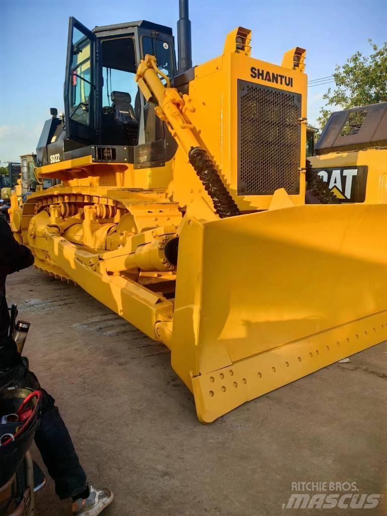 Shantui SD 22 Bulldozer