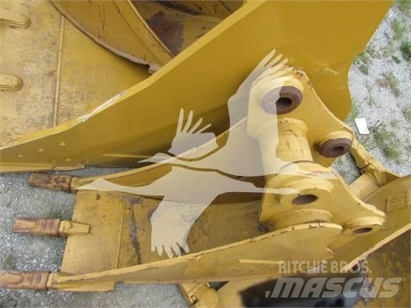 CAT 2395986 Schaufeln