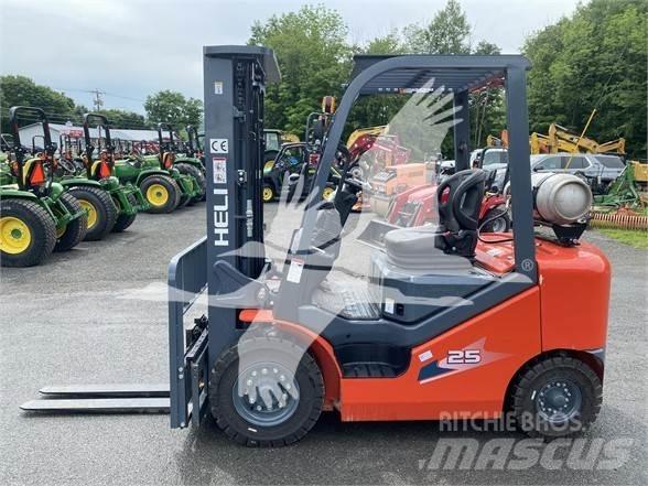Heli CPYD25 Diesel heftrucks