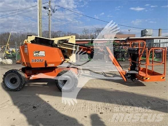 JLG 340AJ Gelenkteleskoparbeitsbühnen