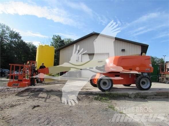 JLG 600S Teleskopbühnen