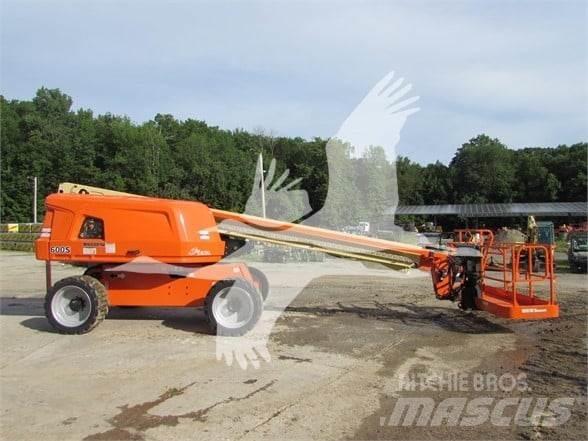 JLG 600S Teleskopbühnen