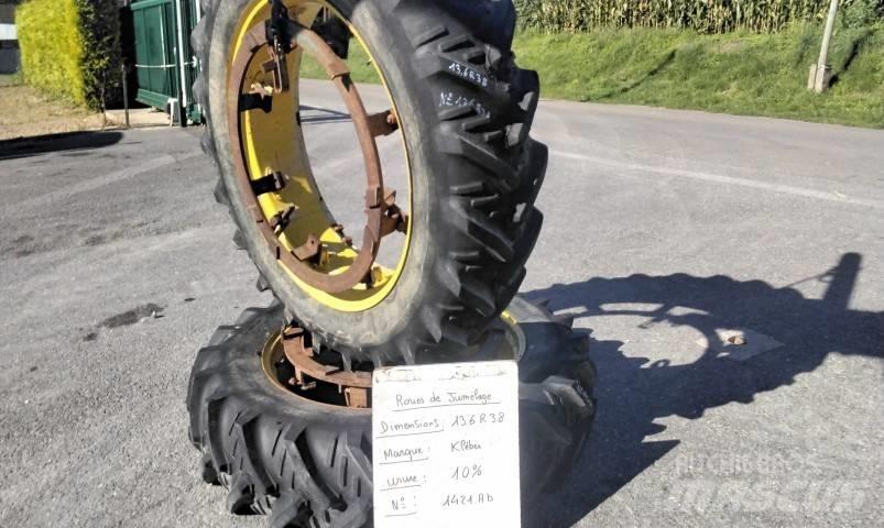 Kleber 13.6R38 Reifen