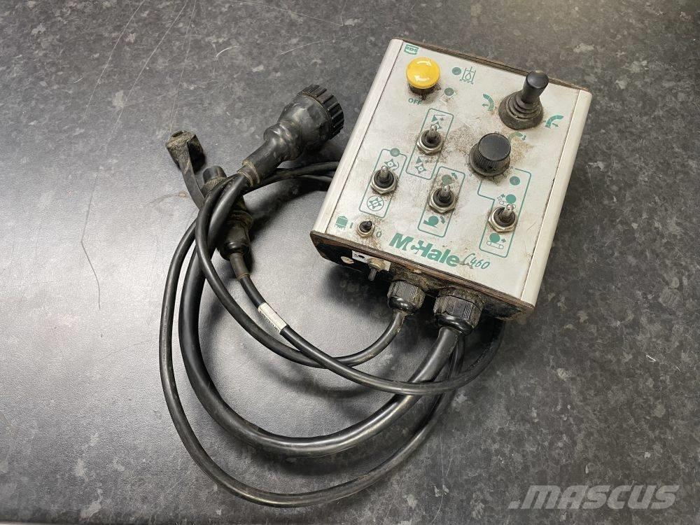 McHale C 460 Ballenschredder, -schneider und -wickler