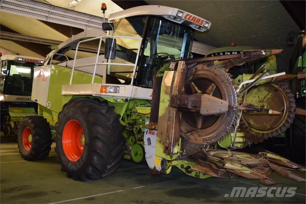 CLAAS Jaguar 820 Selbstfahrende Häcksler