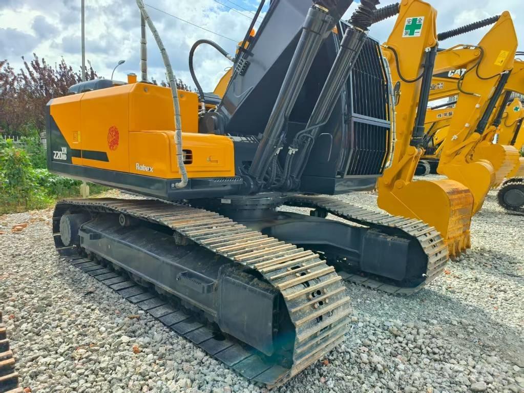 Hyundai HX220HD Raupenbagger