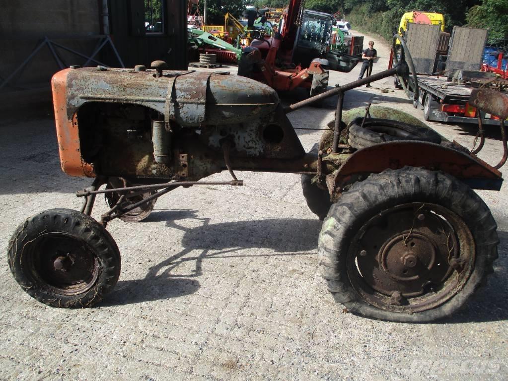 Allis-Chalmers B Traktoren