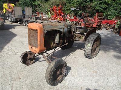 Allis-Chalmers B Traktoren