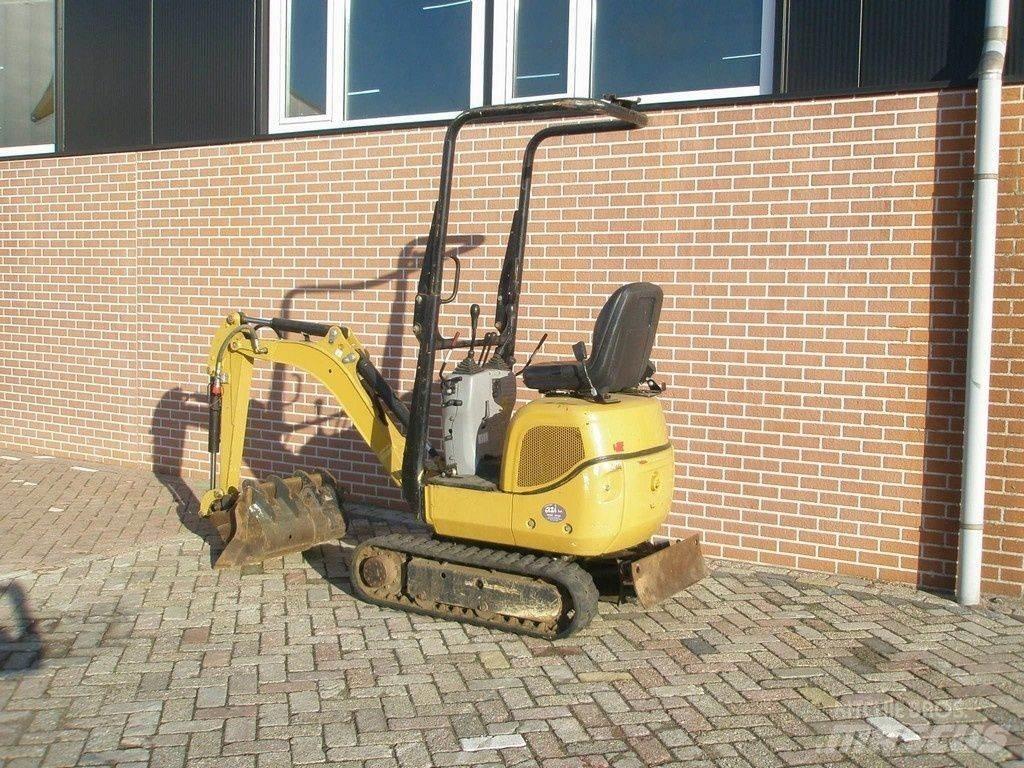 CAT 300.9 Minibagger < 7t