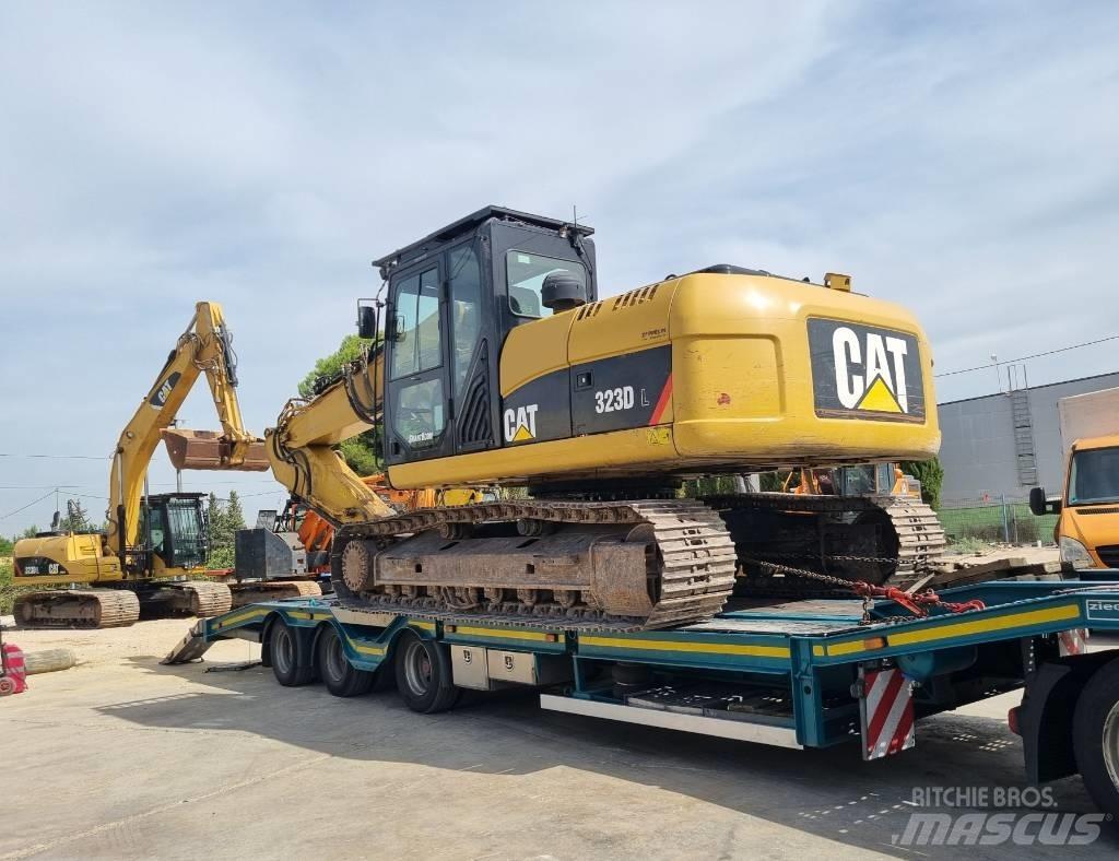 CAT 323 D L Raupenbagger