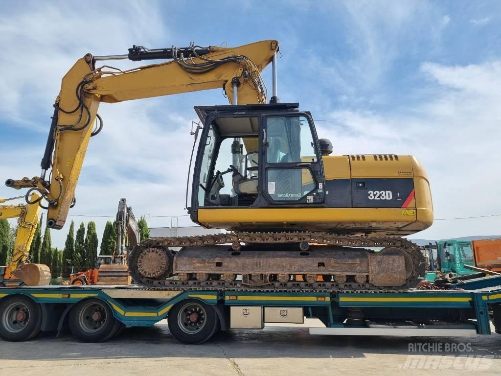 CAT 323 D L Raupenbagger