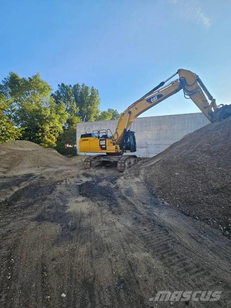 CAT 352 F Raupenbagger
