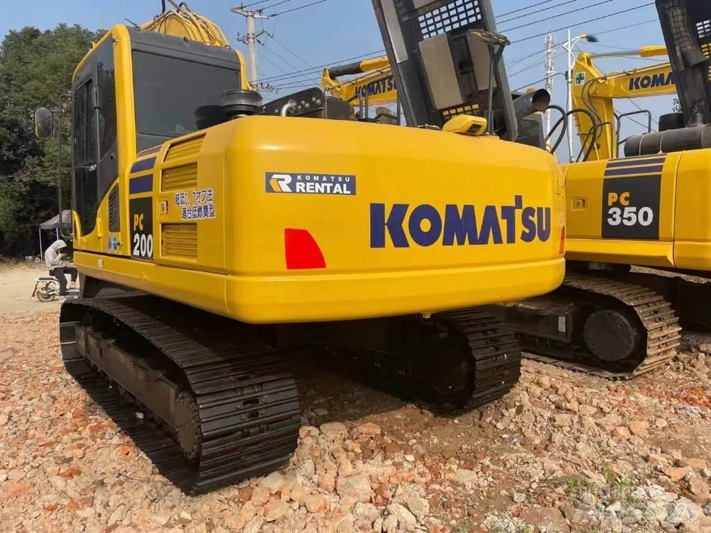 Komatsu PC 200 8N Raupenbagger
