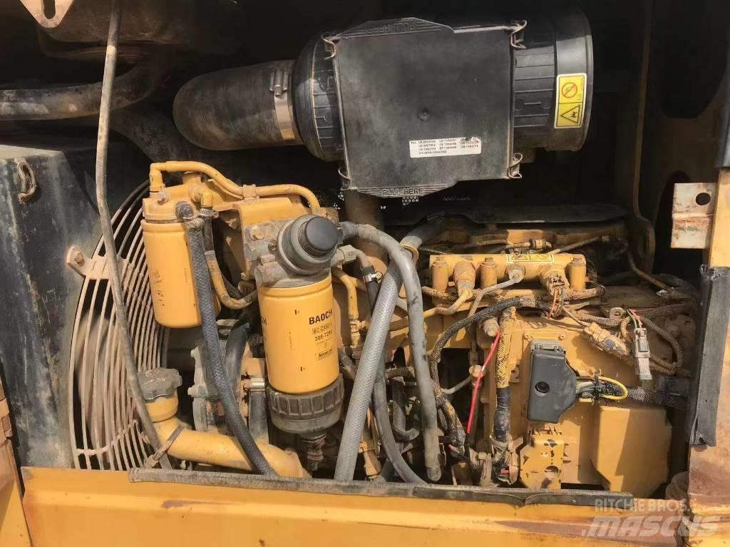 CAT D 5 K Bulldozer