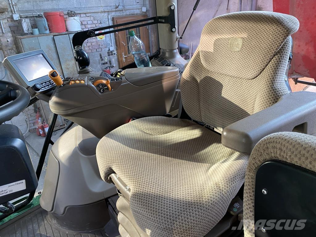 John Deere 6155R Traktoren