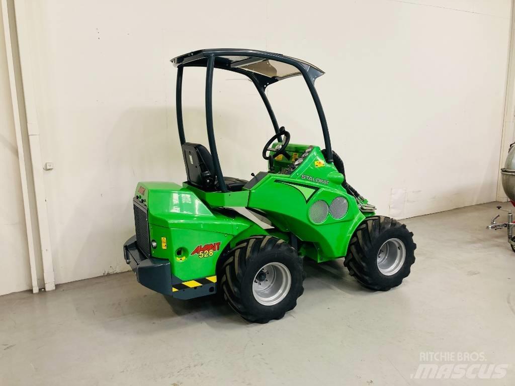 Avant 528 Minilader