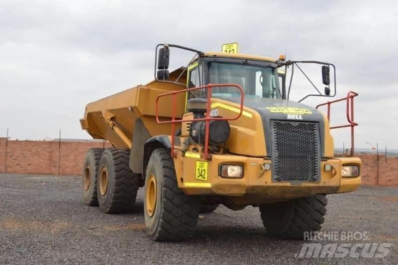 Bell B40D Dumper - Knickgelenk