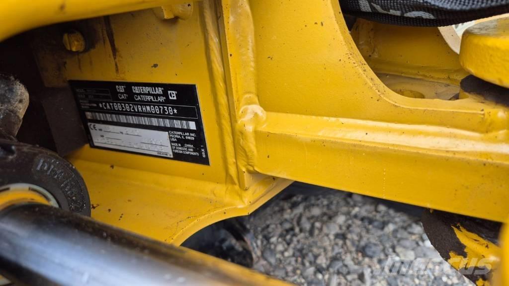 CAT 302 CR Minibagger < 7t