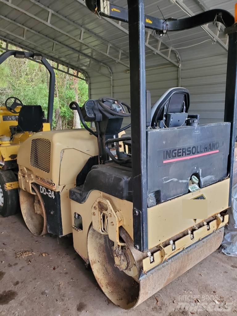 Ingersoll Rand DD 24 Tandemwalzen