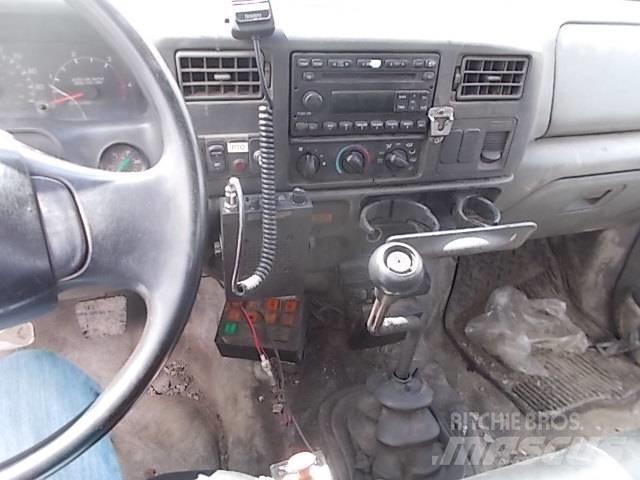 Ford 750 XLT Andere Fahrzeuge