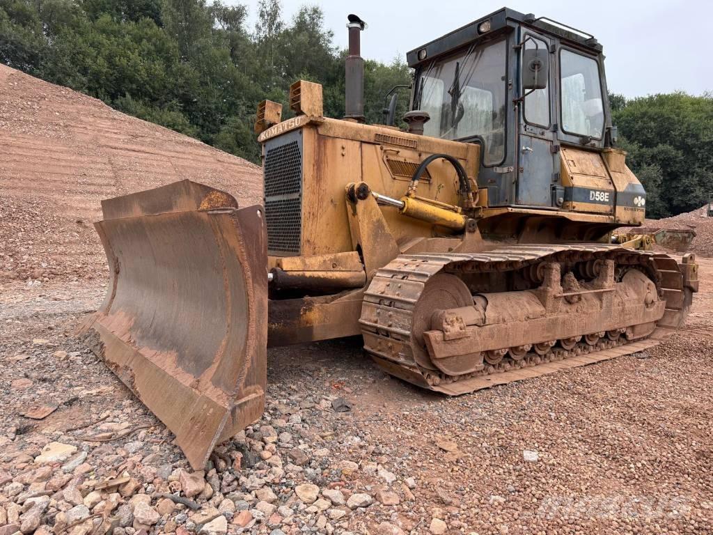 Komatsu D58E-1 Bulldozer