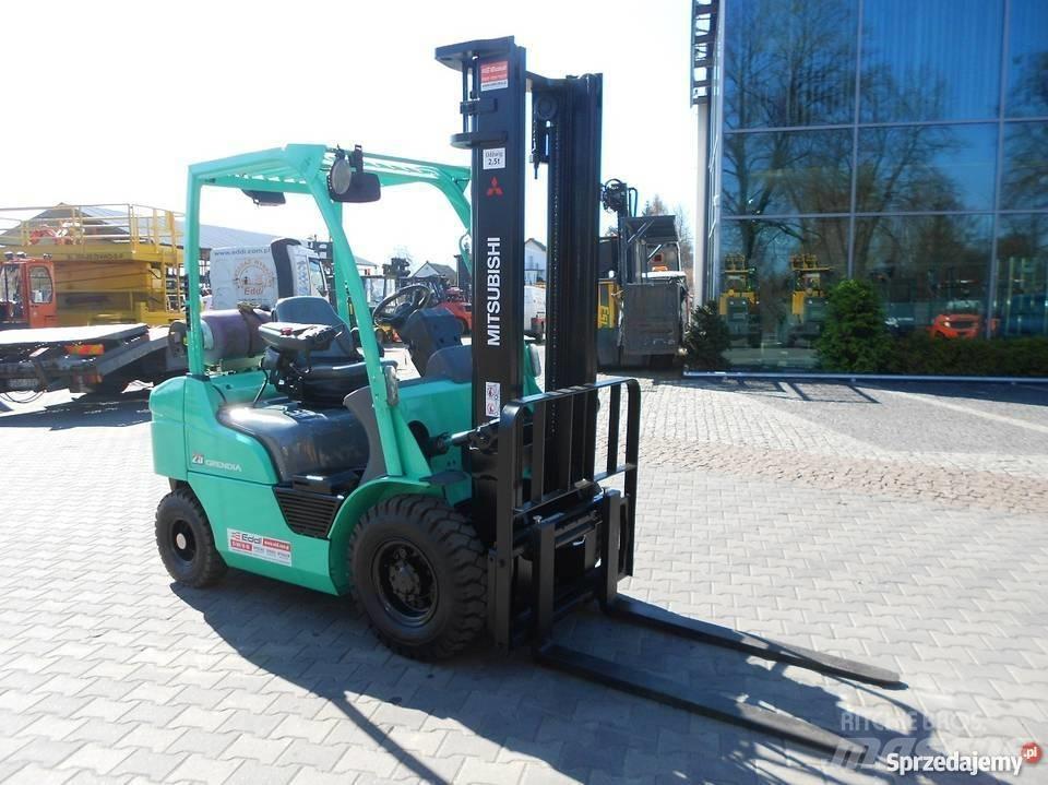 Mitsubishi FG25N LPG heftrucks