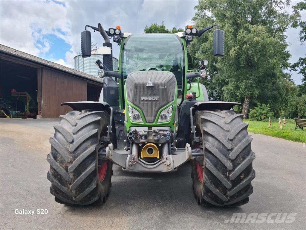 Fendt 722 Vario Traktoren