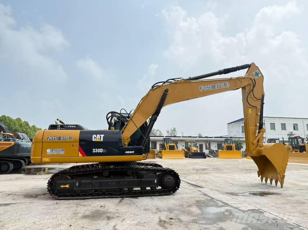 CAT 330 D Raupenbagger