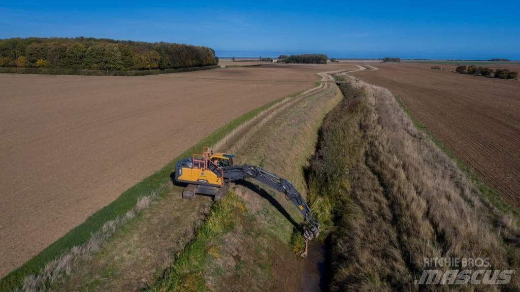Volvo EC 220 EL Raupenbagger