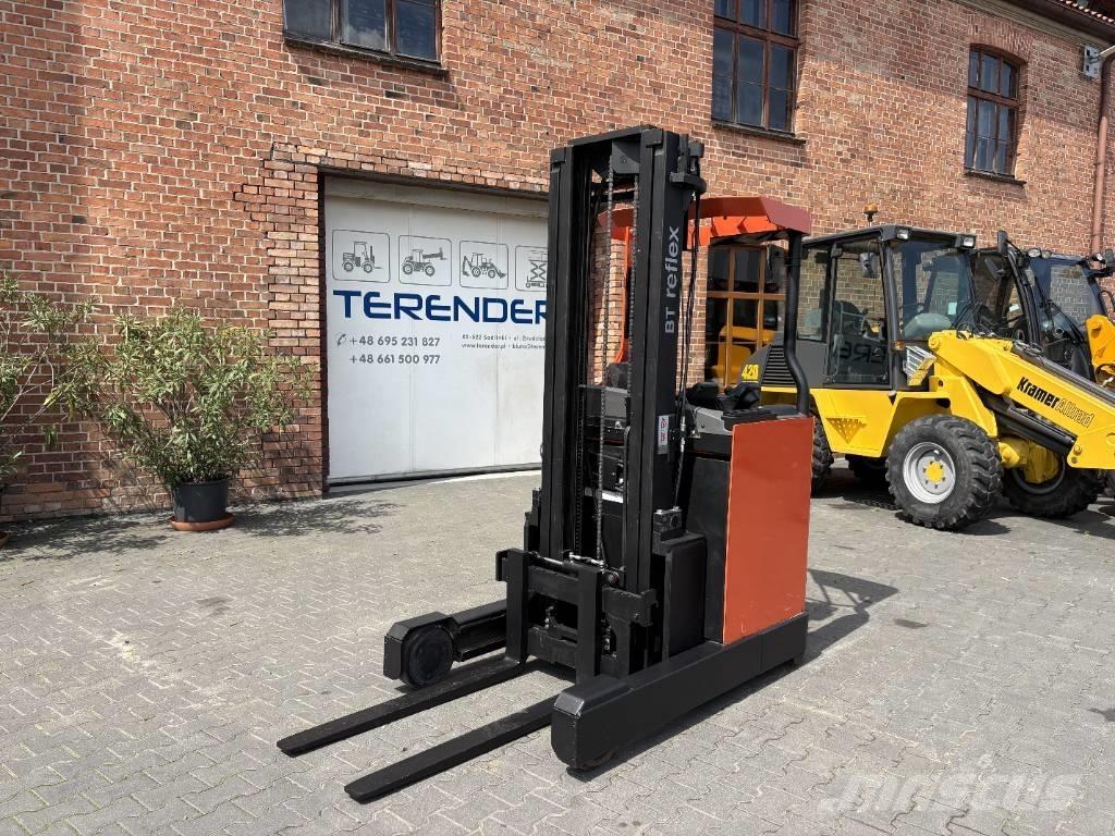 Toyota RRE 140 Schubmaststapler