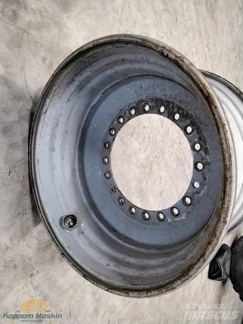 Valmet 941 20x34 Reifen