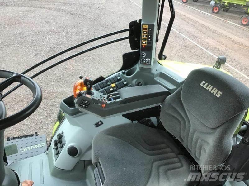 CLAAS AXION 810 Traktoren