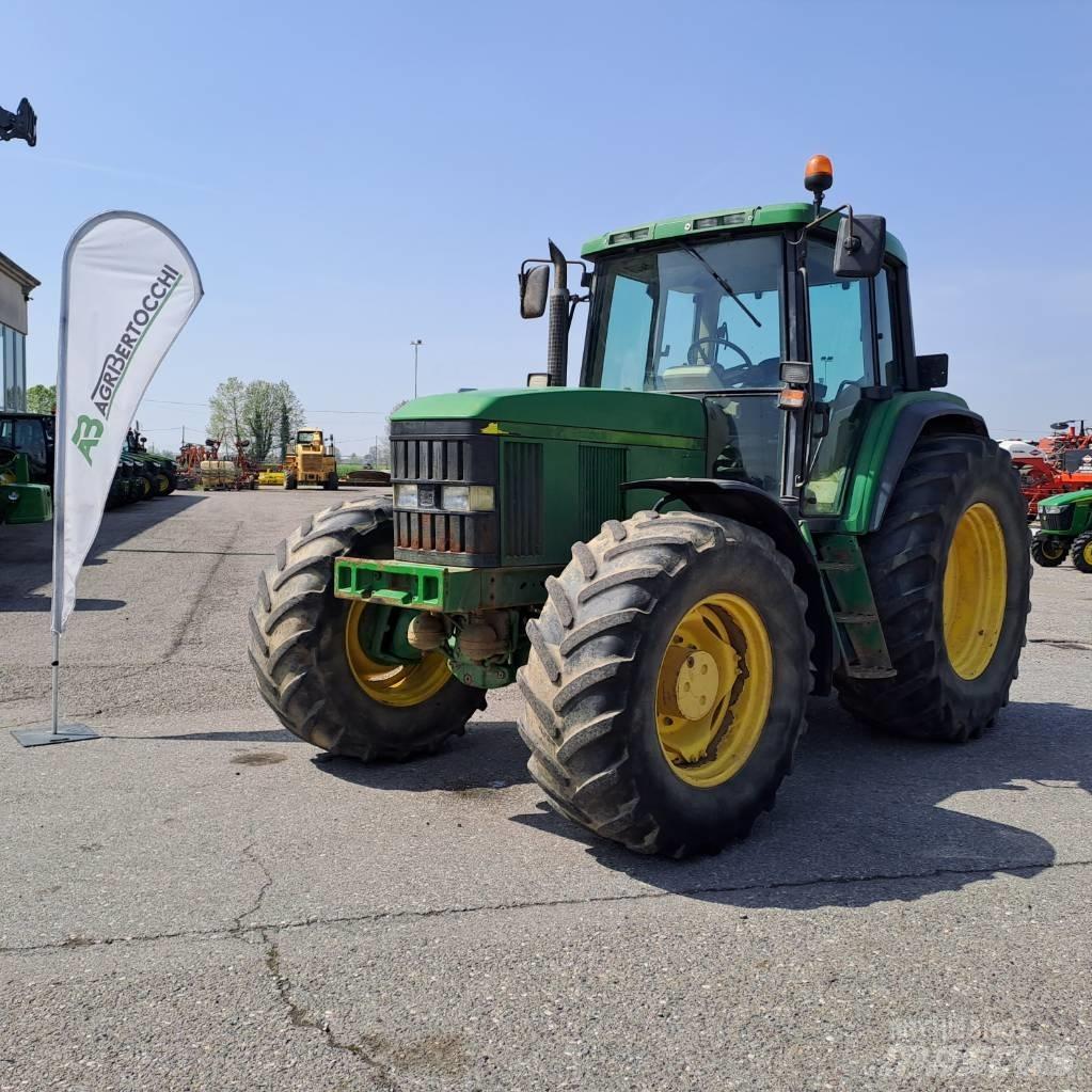 John Deere 6910 Traktoren