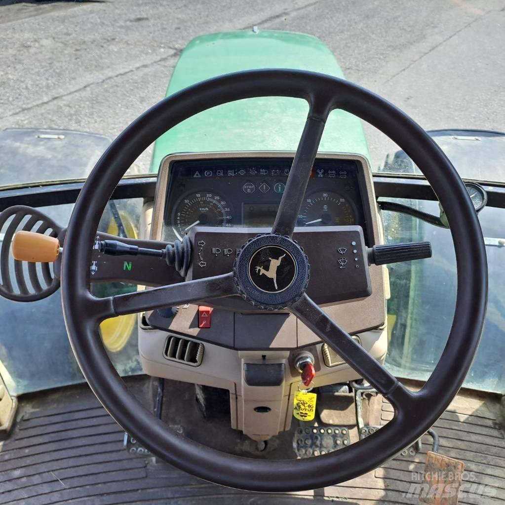 John Deere 6910 Traktoren