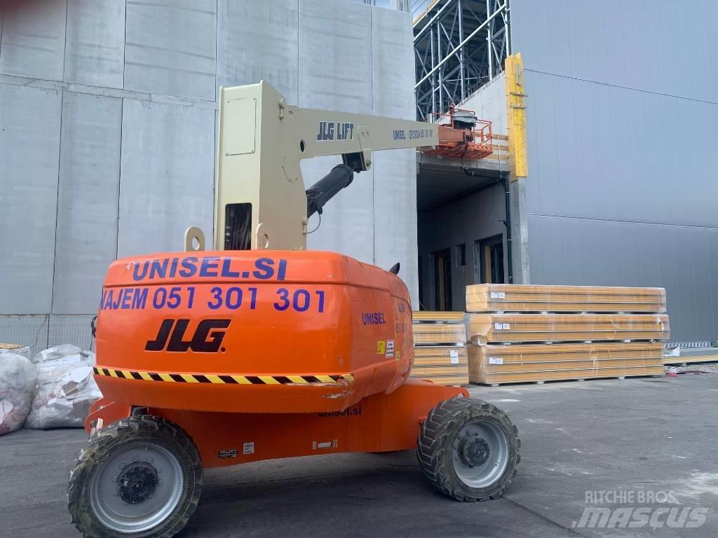 JLG 860 SJ Teleskopbühnen