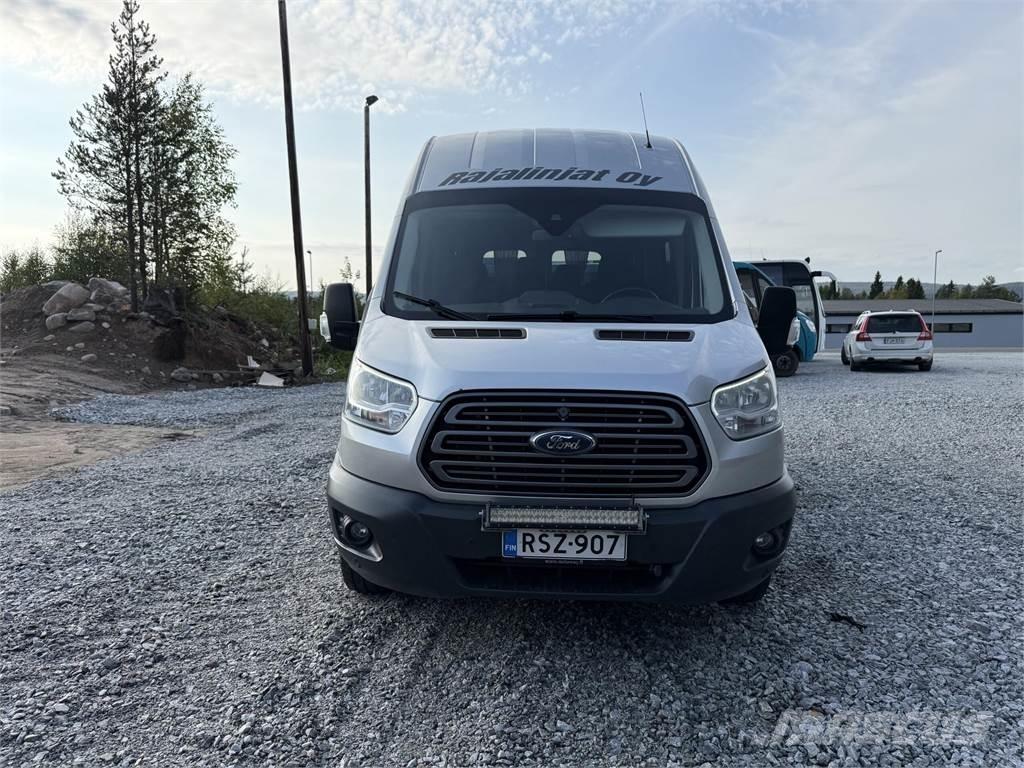 Ford Transit Minibusse