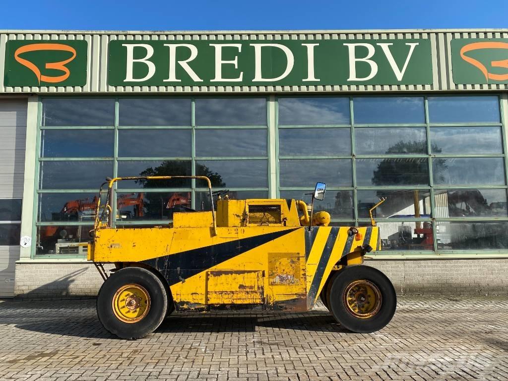 Clark Equipment Reifen