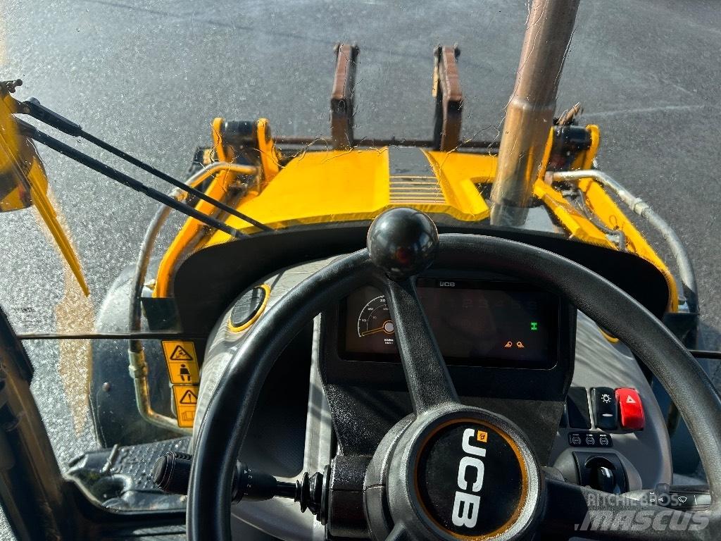 JCB 3CX 81kW / 108 BHP Baggerlader