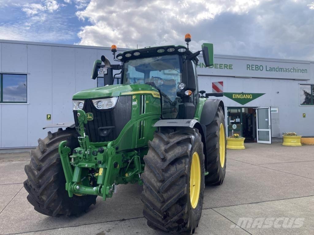 John Deere 6R 250 Traktoren