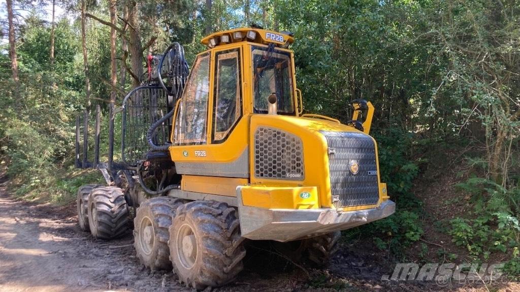 Sampo-Rosenlew FR 28 Forwarder