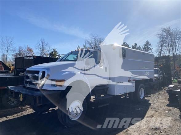 Ford F750 Sonstige Baumaschinen