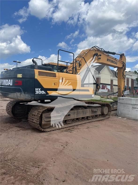 Hyundai HX300L Raupenbagger