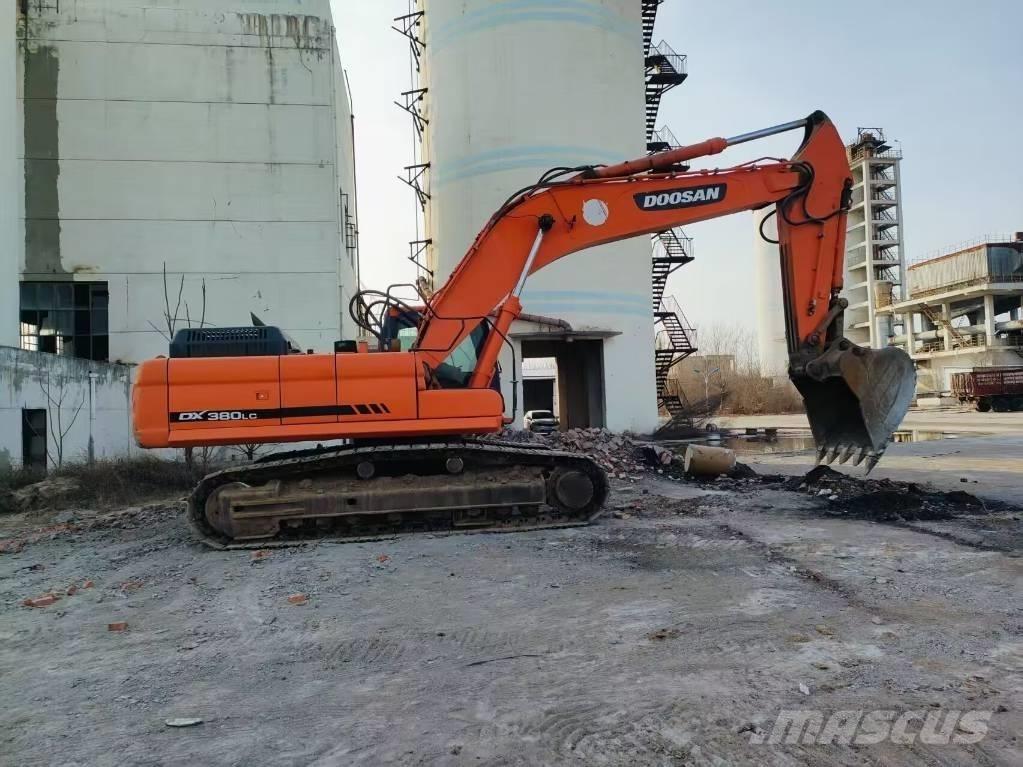 Doosan DX 380 LC Raupenbagger