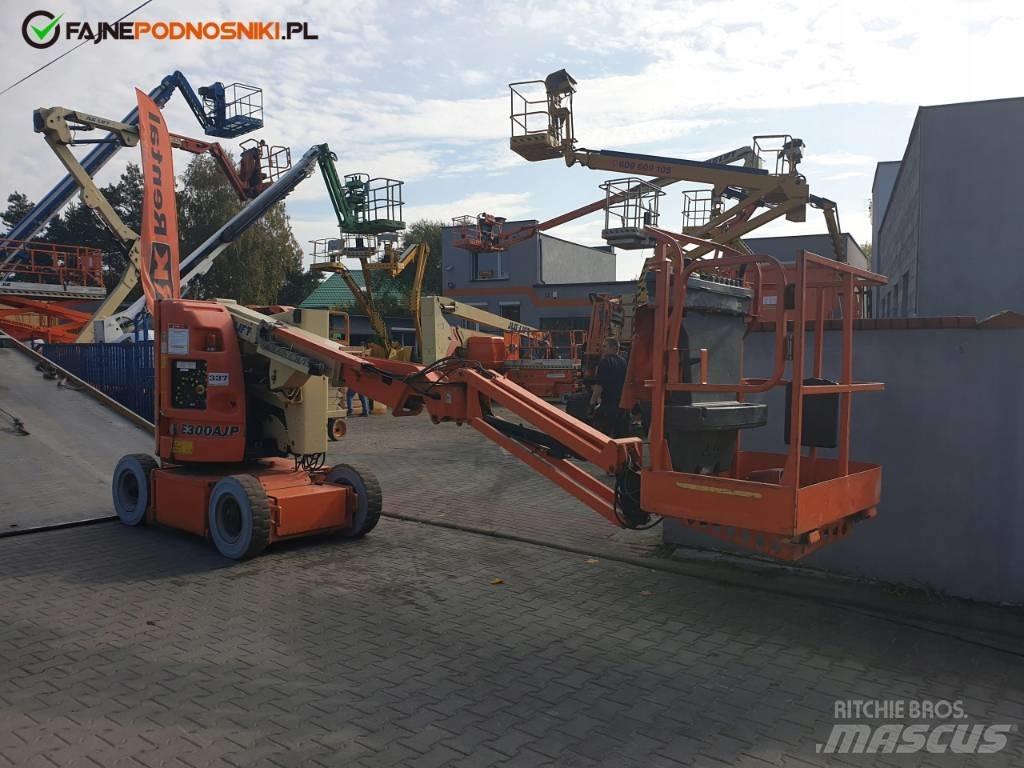 JLG E 300 AJP Gelenkteleskoparbeitsbühnen