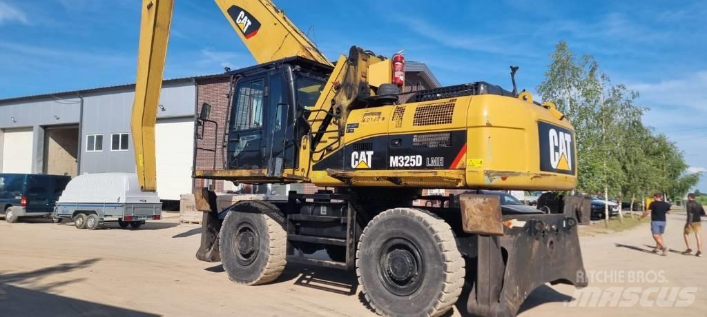 CAT M 325 D L MH Materialumschlag
