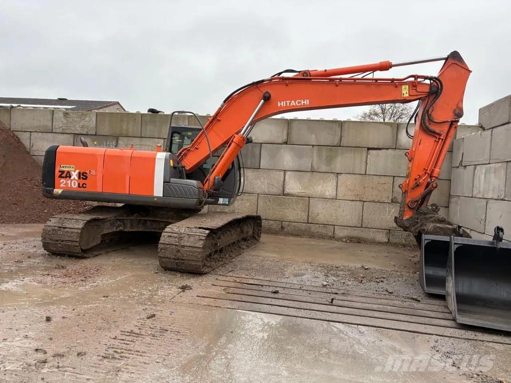 Hitachi ZX210LC-3 Raupenbagger