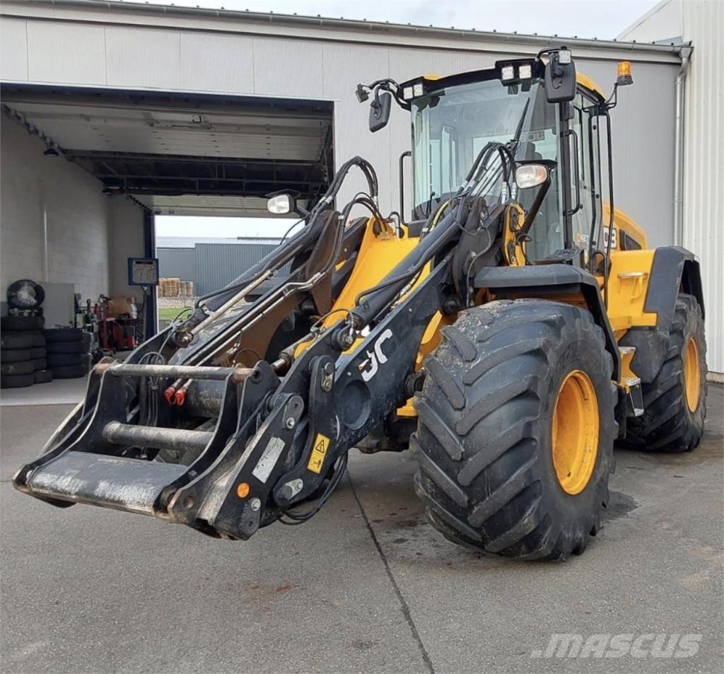 JCB 427 AGRI Radlader